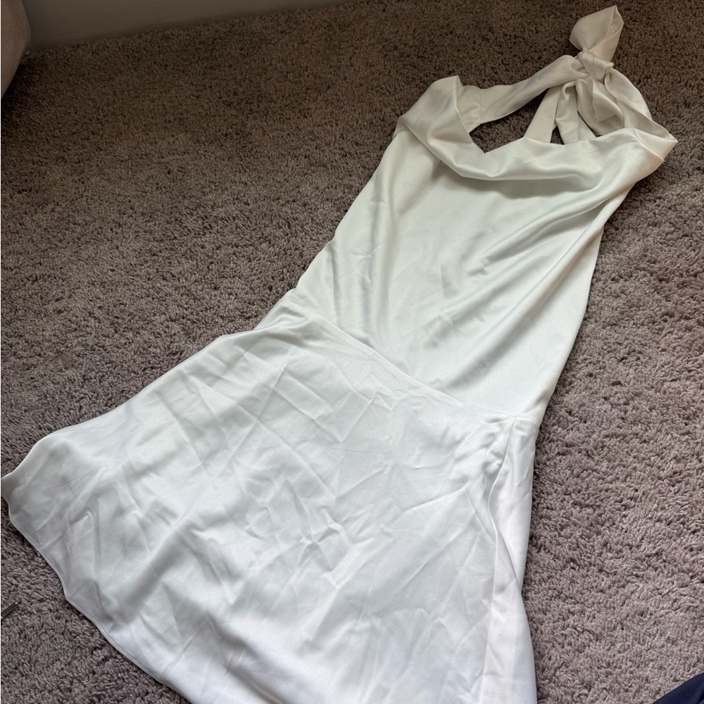 Abercrombie & Fitch White Backless Dress